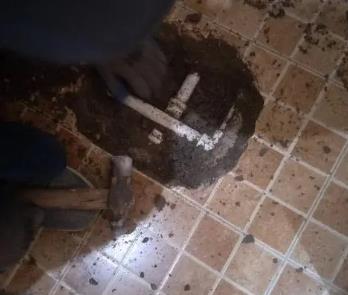 涞源卫生间漏水维修公司为您分享下卫生间渗水如何处理及注意事项